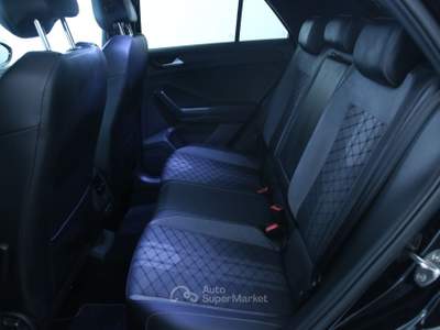Volkswagen T-Roc 1.5 TSI ACT R-Line DSG Park Assist/Winter pack/IQ Drive Pack/Cerchi in lega Nevada Black 18'' Nero usata Feltre