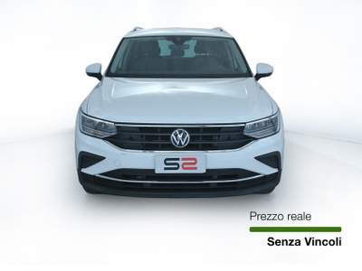Volkswagen Tiguan Tiguan 1.5 TSI 150 CV DSG ACT Life Park Pilot Bianco usata Feltre