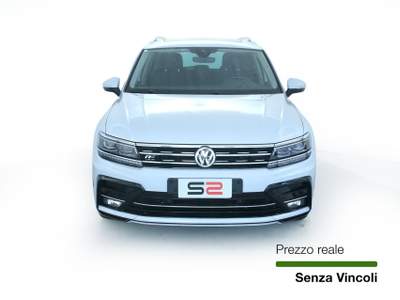 Volkswagen Tiguan Tiguan 2.0 TDI SCR DSG 4MOTION R-line BMT Tetto apribile Grigio usata Feltre