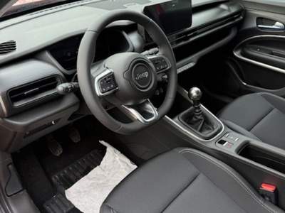 Jeep Avenger AVENGER KM 0 Rosso usata Novara