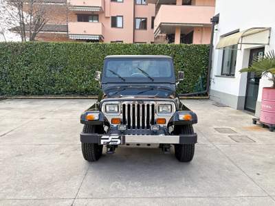 Jeep Wrangler Wrangler YJ 4.0 184cv - Storico - Asi - Clima Nero usata Seregno