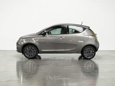 Lancia Ypsilon 1.0 hybrid Gold s&s 70cv Grigio usata Parma