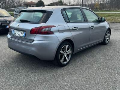 Peugeot 308 PEUGEOT 308 BENZINA MANUALE NEOPATENTATI Grigio usata Fontaneto d'Agogna