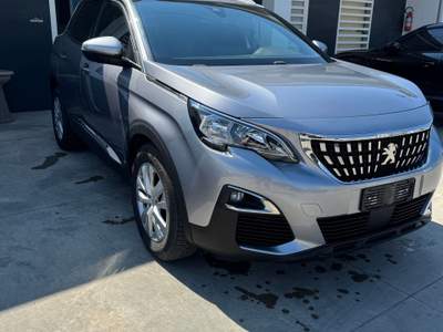 Peugeot 3008 Peougeot 3008 Automatica Full Argento usata Trentola Ducenta