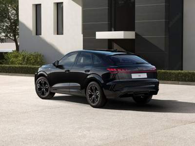 Audi Q3 Sportback 2.0 tdi S line edition quattro 193cv s-tronic Nero usata Cappella Maggiore