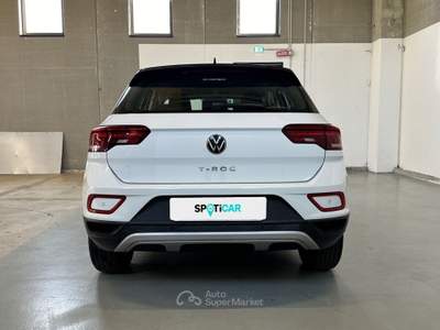 Volkswagen T-Roc 2.0 TDI SCR Life Bianco usata Milano
