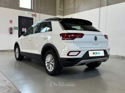 Volkswagen T-Roc 2.0 TDI SCR Life Bianco usata Milano