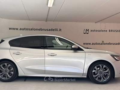 Ford Focus 1.0T EcoBoost Hybrid 155cv ST-Line Auto Argento usata Galbiate