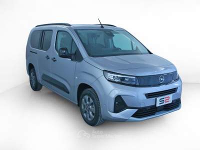 Opel Combo XL 1.5 BlueHDI S&S 130cv AT8 ELEGANCE PLUS 7 posti Grigio usata Feltre