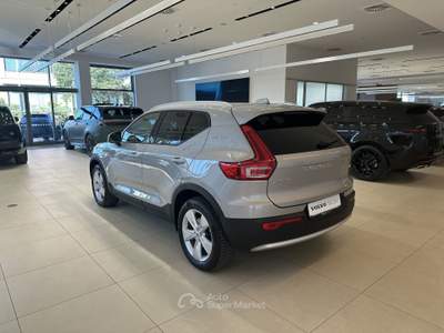 Volvo XC40 B3 automatico Core Grigio usata Forlì