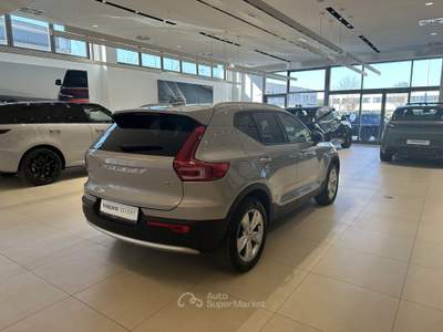 Volvo XC40 B3 automatico Core Grigio usata Forlì