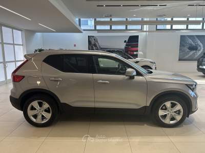 Volvo XC40 B3 automatico Core Grigio usata Forlì