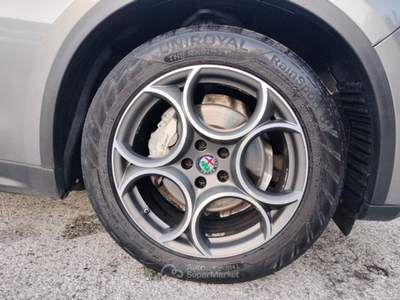Alfa Romeo Stelvio Stelvio 2.2 Turbodiesel 160 CV AT8 RWD Grigio usata Bagni di Lucca