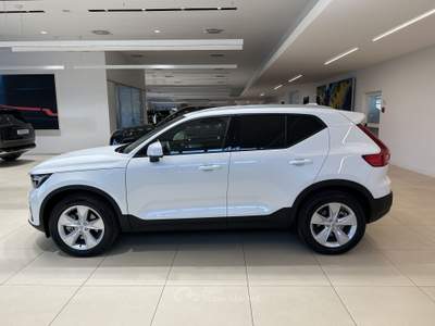 Volvo XC40 B3 automatico Core Bianco usata Forlì