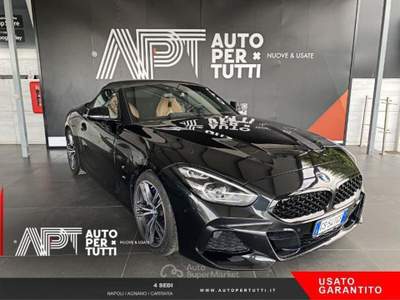 BMW Z4 Z4 sdrive 30i auto Nero usata Napoli
