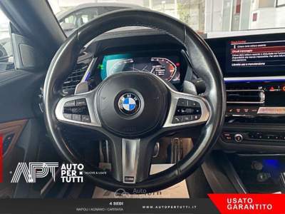 BMW Z4 Z4 sdrive 30i auto Nero usata Napoli