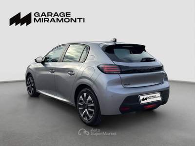 Peugeot 208 1.2 puretech Active s&s 100cv Argento usata Cappella Maggiore