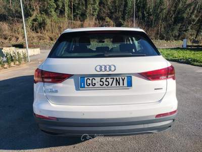 Audi Q3 35 TDI quattro S tronic Business Bianco usata Bagni di Lucca