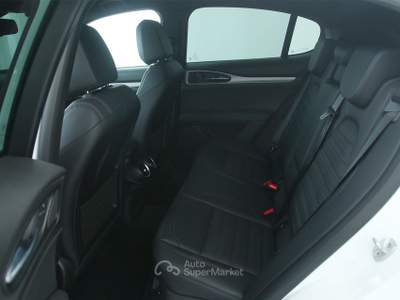 Alfa Romeo Stelvio Stelvio 2.2 Turbodiesel 210 CV AT8 Q4 Veloce Bianco usata Feltre