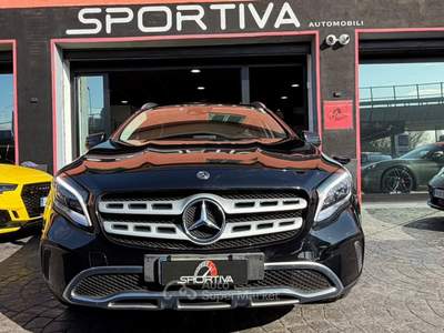 Mercedes-Benz GLA RATA MENSILE  359,00  EURO 200 d Automatic 4MATIC Sport Nero usata Roma