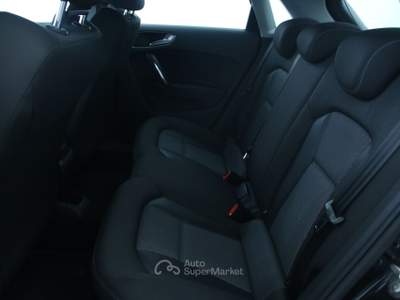 Audi A1 1.0 TFSI ultra 95cv Sport Sensori di parcheggio posteriori Nero usata Feltre