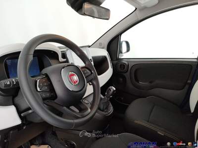 Fiat Pandina Panda 1.0 FireFly 65 CV Hybrid Cross Blu/Azzurro usata Piove di Sacco