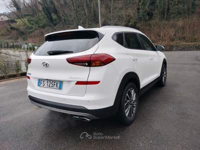 Hyundai Tucson Tucson 1.6 CRDi XPrime Bianco usata Bagni di Lucca
