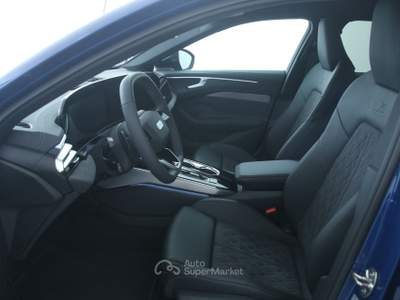 Audi A6 Avant 40 2.0 TDI quattro ultra S tronic S line edition  Adaptive air suspension/Tetto panoramico Blu/Azzurro usata Feltre
