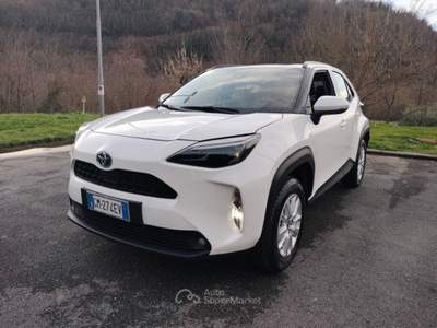Toyota Yaris Cross Yaris Cross 1.5 Hybrid 5p. E-CVT Active Argento usata Bagni di Lucca