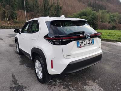 Toyota Yaris Cross Yaris Cross 1.5 Hybrid 5p. E-CVT Active Argento usata Bagni di Lucca