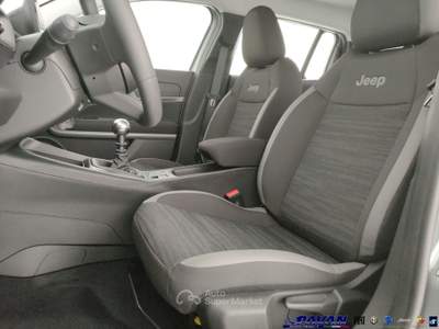 Jeep Avenger 1.2 Turbo 100 CV Longitude Grigio usata Piove di Sacco
