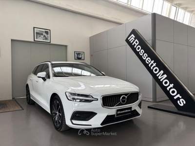 Volvo V60 B3 Geartronic Momentum Business Pro Bianco usata Spresiano