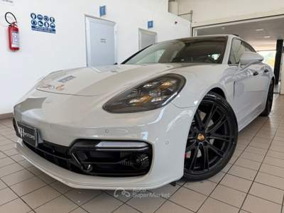 Porsche Panamera 4.0 GTS Sport Turismo //TETTO//SPORT CHRONO// Bianco usata Parma