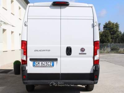 Fiat Ducato 35 2.2 Mjt 140CV MH2 Furgone Bianco usata DUE CARRARE