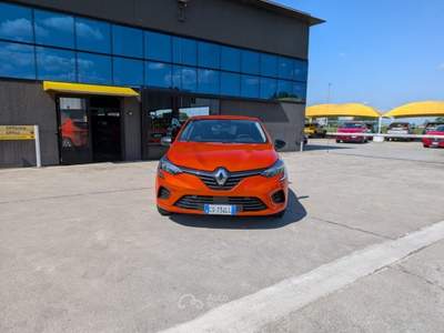 Renault Clio SCe 65 CV 5P Equilibre AZIENDALE OK NEOPATENTATI Arancione usata Cremosano