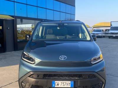 Toyota Proace 1.5D 100 CV S&S L1 Executive **KM0** Blu/Azzurro usata Cremosano