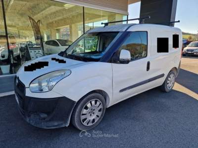 Fiat Doblò Doblò 1.4 PC-TN Cargo Lamierato SX IMPIANTO GPL Bianco usata Sant'Angelo in vado Fiat Doblò Doblò 1.4 PC-TN Cargo Lamierato SX IMPIANTO GPL Bianco usata Sant'Angelo in vado