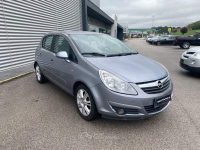 Opel Corsa 1.3 CDTI 90CV 5 porte Cosmo OK NEOPATENTATO Bianco usata Sant'Angelo in vado