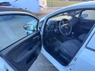 Fiat Punto 1.3 MJT 95CV S&S 5 porte Van Easy 4 posti Bianco usata Sant'Angelo in vado