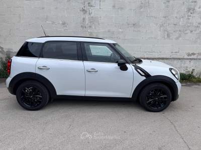 MINI Cooper D Countryman 1.6 One Bianco usata MOLFETTA