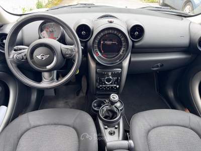 MINI Cooper D Countryman 1.6 One Bianco usata MOLFETTA