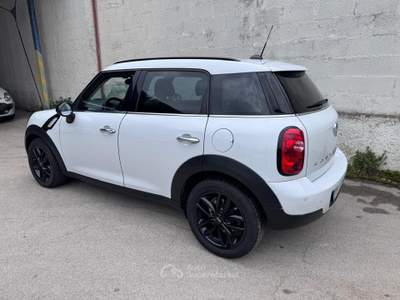 MINI Cooper D Countryman 1.6 One Bianco usata MOLFETTA