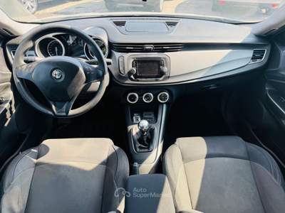 Alfa Romeo Giulietta Distinctive Bianco usata Comacchio