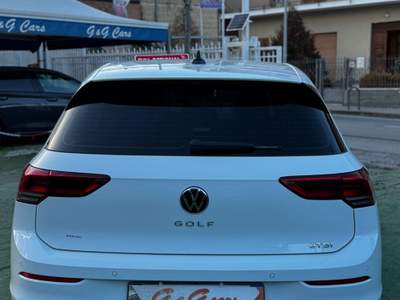 Volkswagen Golf EVO DSG Life Bianco usata SOMMA VESUVIANA
