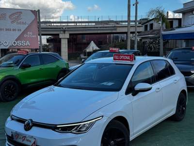 Volkswagen Golf EVO DSG Life Bianco usata SOMMA VESUVIANA