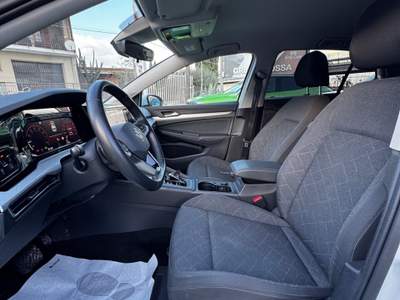 Volkswagen Golf EVO DSG Life Bianco usata SOMMA VESUVIANA