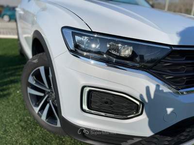 Volkswagen T-Roc SCR 150 CV DSG Advanced BlueMotion Technology Bianco usata Calvi Risorta