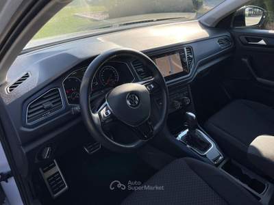 Volkswagen T-Roc SCR 150 CV DSG Advanced BlueMotion Technology Bianco usata Calvi Risorta