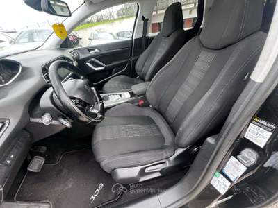 Peugeot 308 308 II  SW SW 2.0 bluehdi 16v buisness Nero usata Urgnano