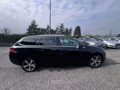 Peugeot 308 308 II  SW SW 2.0 bluehdi 16v buisness Nero usata Urgnano